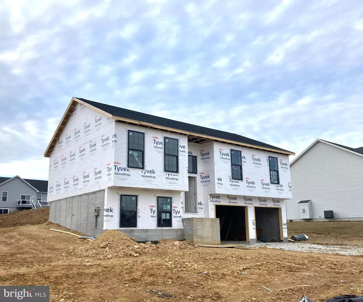 Hanover, PA 17331,565 RIPPLE DRIVE #68