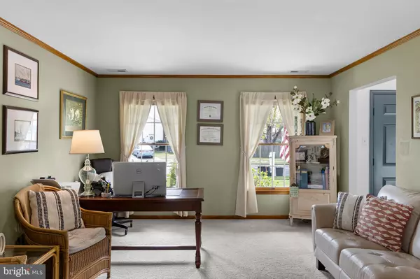 14 HERITAGE VALLEY DR Sewell, NJ 08080