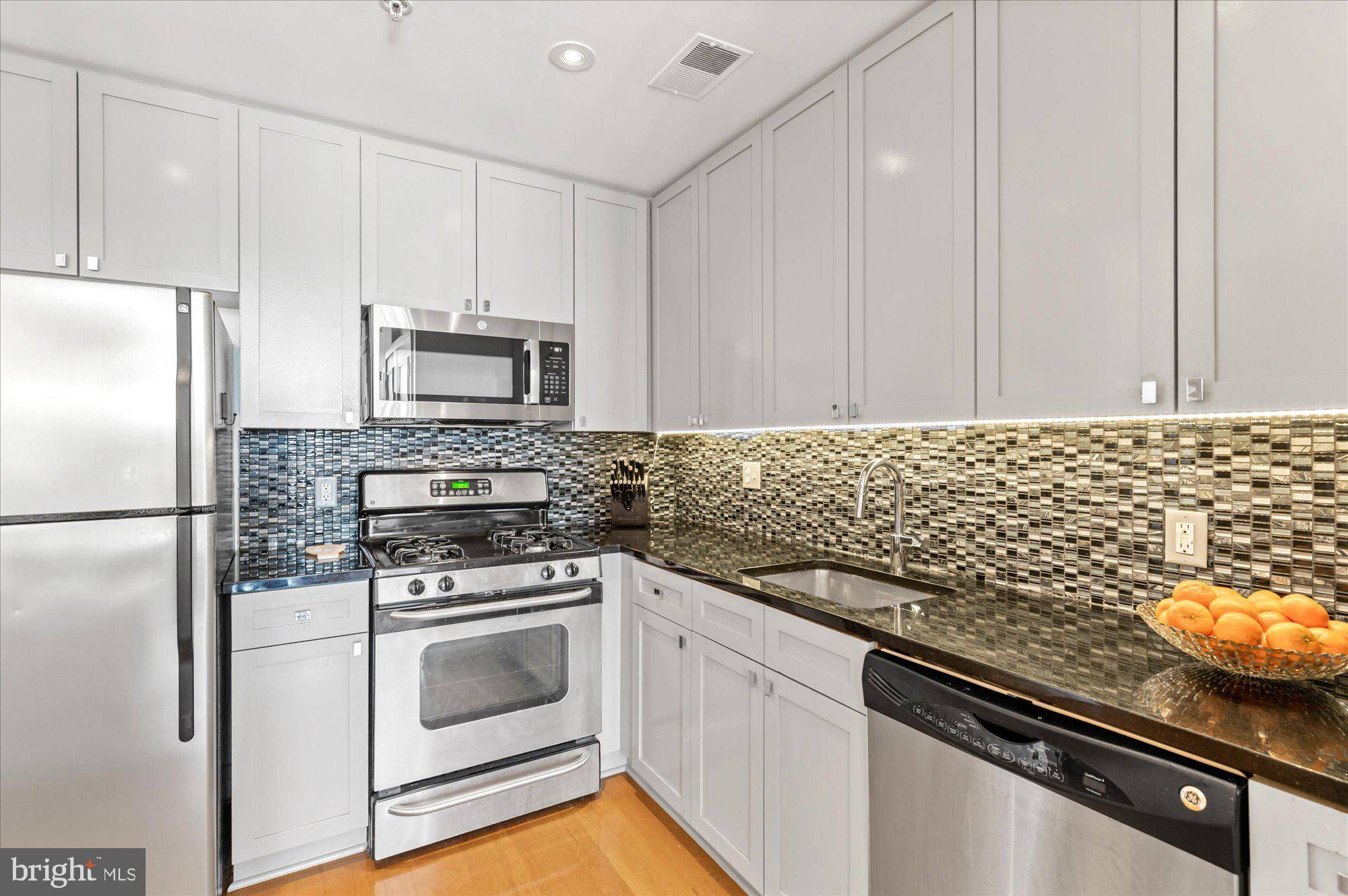 Washington, DC 20001,2120 VERMONT AVE NW #608