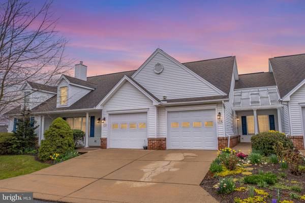 354 VILLAGE HEIGHTS DR, State College, PA 16801