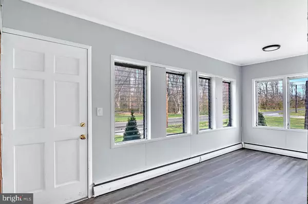 Robbinsville, NJ 08691,342 SHARON RD