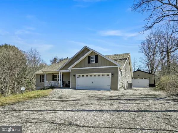 New Ringgold, PA 17960,326 WILD TURKEY LN