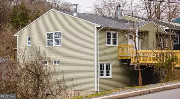 Lambertville, NJ 08530,92 SWAN ST