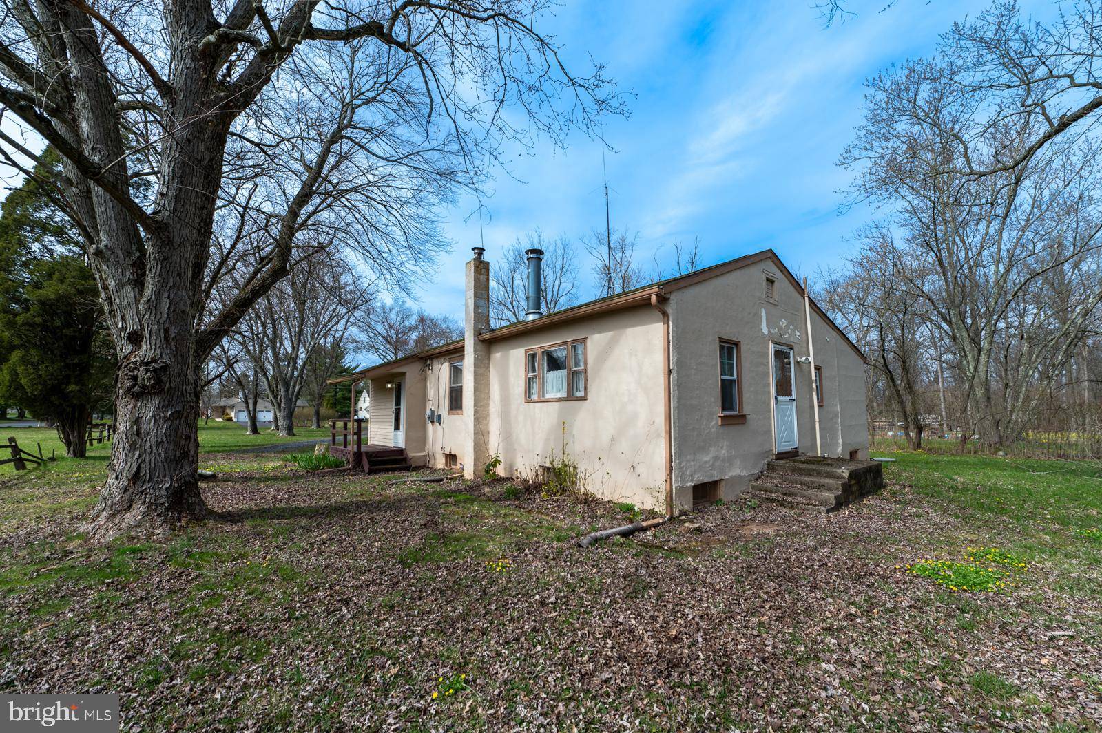 Collegeville, PA 19426,834 MOUNT AIRY RD