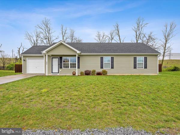 492 WREN ST N, Martinsburg, WV 25405