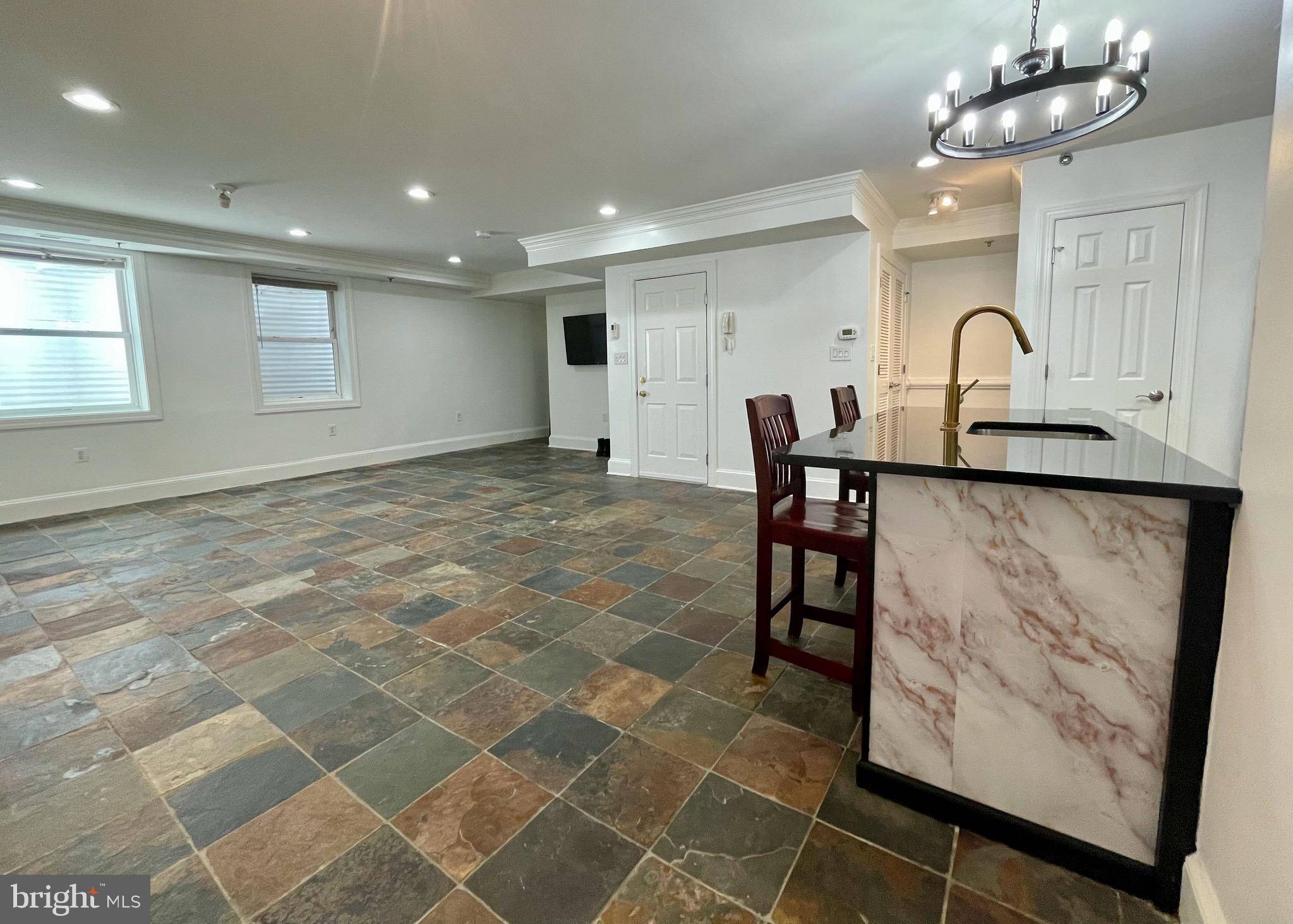 Washington, DC 20001,1816 5TH ST NW #1