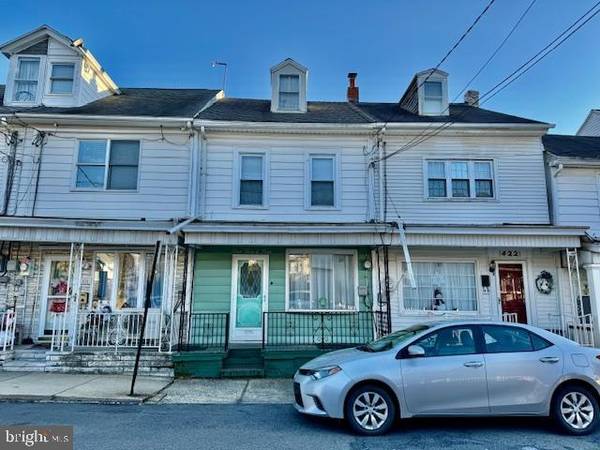 424 E LLOYD ST, Shenandoah, PA 17976