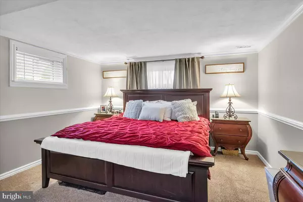 616 HARDING RD Browns Mills, NJ 08015