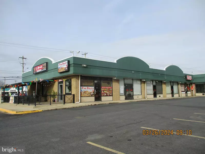 14 COMMERCIAL PLZ, Elkton, MD 21921