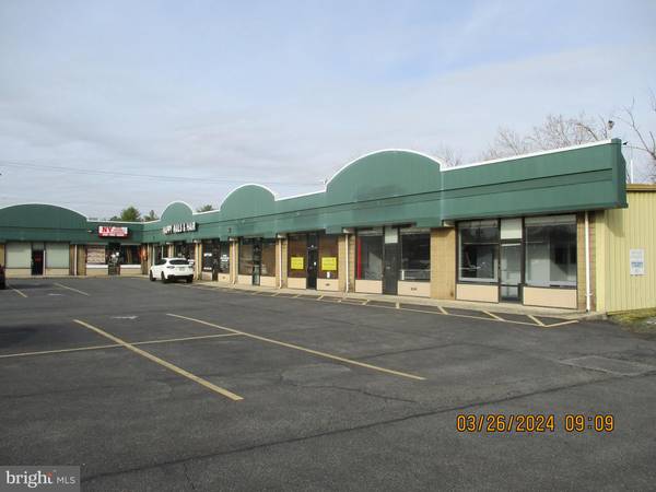 Elkton, MD 21921,14 COMMERCIAL PLZ