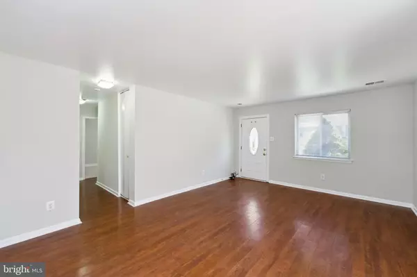 Alexandria, VA 22309,8415 DEL NORTE CT #85