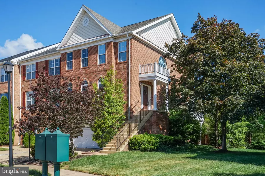 43776 CLEMENS TER, Ashburn, VA 20147