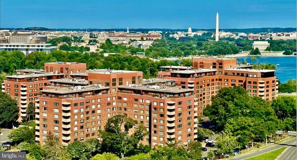 Arlington, VA 22209,1021 ARLINGTON BLVD #311