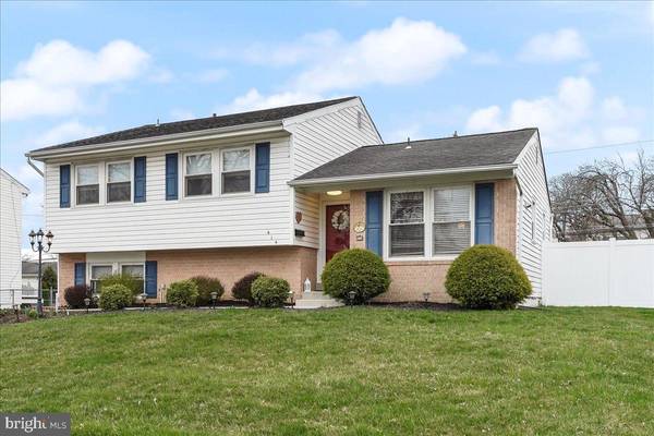 Broomall, PA 19008,414 ELDON DR