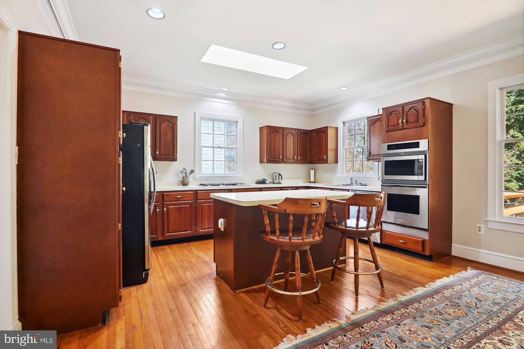 Potomac, MD 20854,10213 SUNDANCE CT