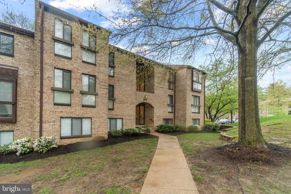 2047 ROYAL FERN CT #22B, Reston, VA 20191