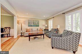 Mclean, VA 22101,6134 RAMSHORN DR