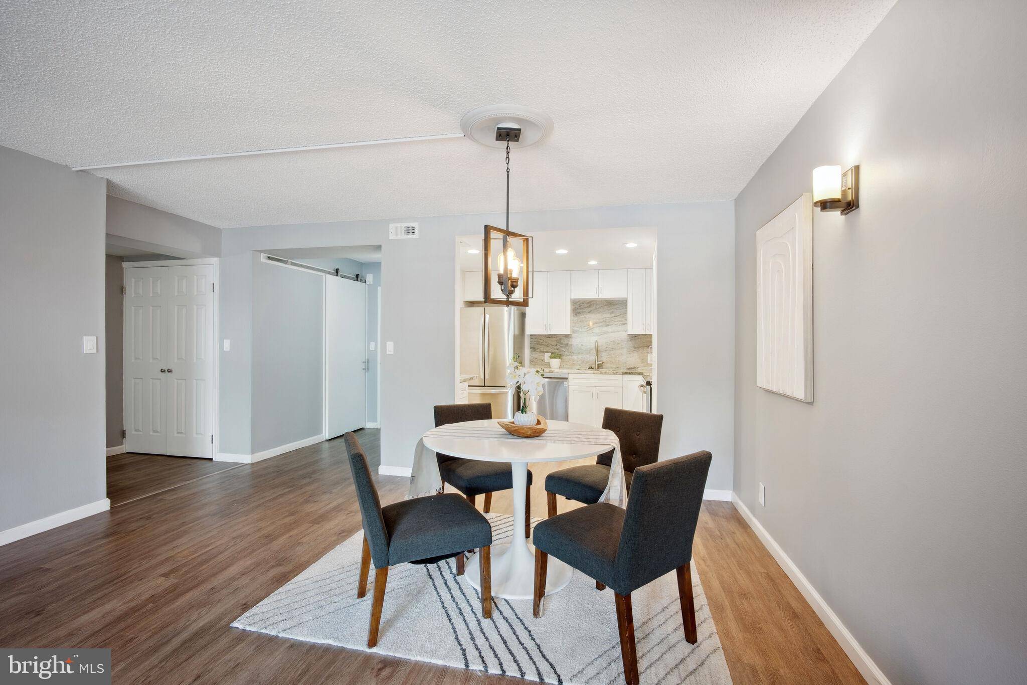 Mclean, VA 22102,7661 PROVINCIAL DR #202