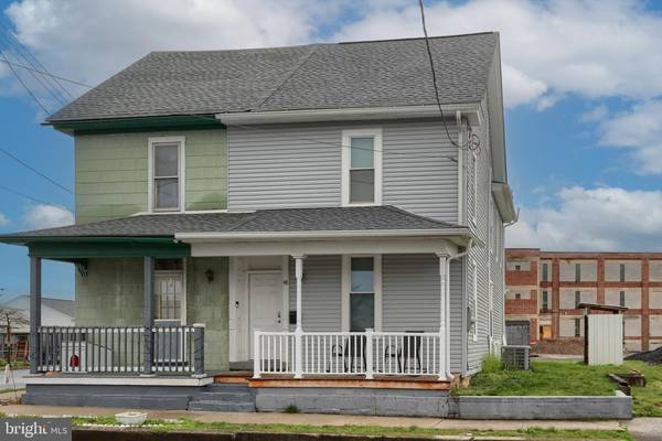 Palmyra, PA 17078,48 E FRONT ST