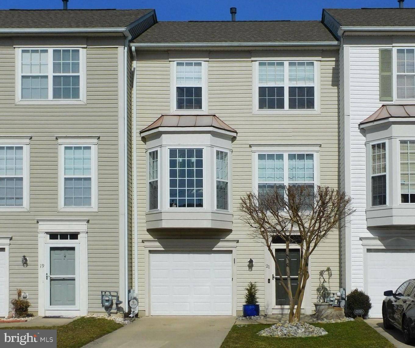 21 FIRETHORN LN, Delran, NJ 08075