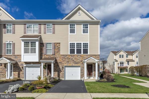 316 SANDERLING LN, Egg Harbor Township, NJ 08234