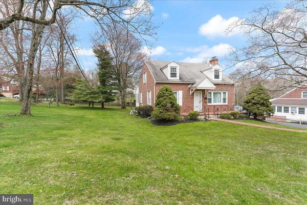 Newtown Square, PA 19073,22 ROCKWOOD RD