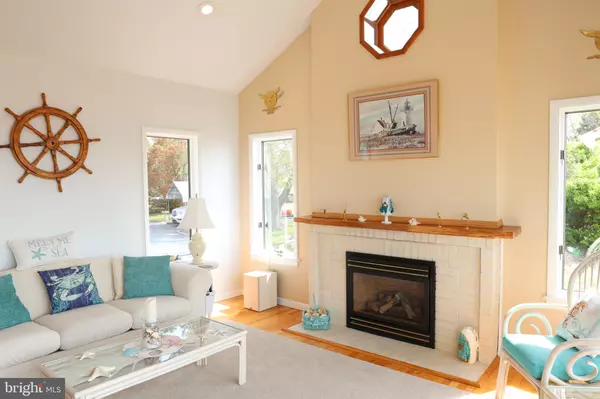 Deal Island, MD 21821,23143 MANOKIN CT