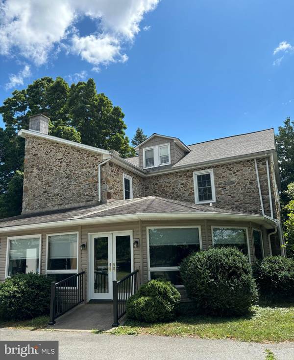 Downingtown, PA 19335,1279 HORSESHOE PIKE