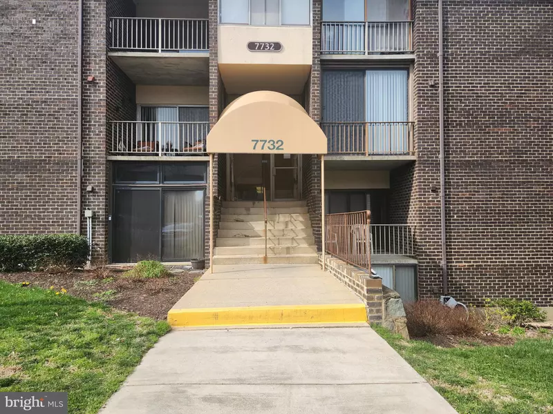 7732 HANOVER PKWY #204, Greenbelt, MD 20770