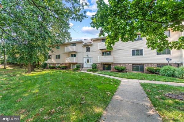 Germantown, MD 20874,12407 HICKORY TREE WAY #531