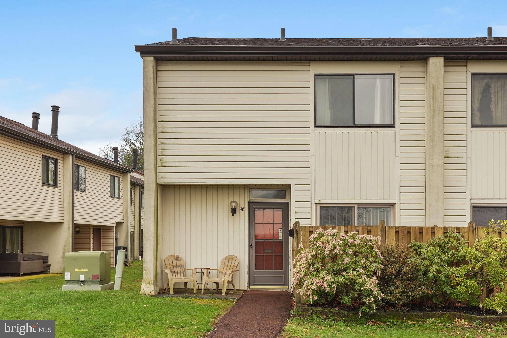 48 CENTENNIAL RD, Telford, PA 18969