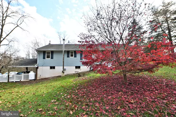 East Greenville, PA 18041,1103 PEEVY RD