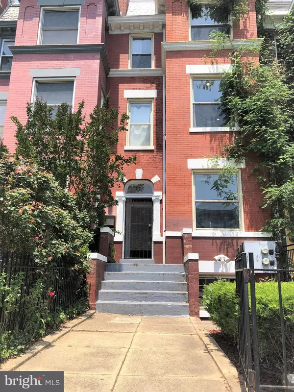 1321 HARVARD ST NW, Washington, DC 20009