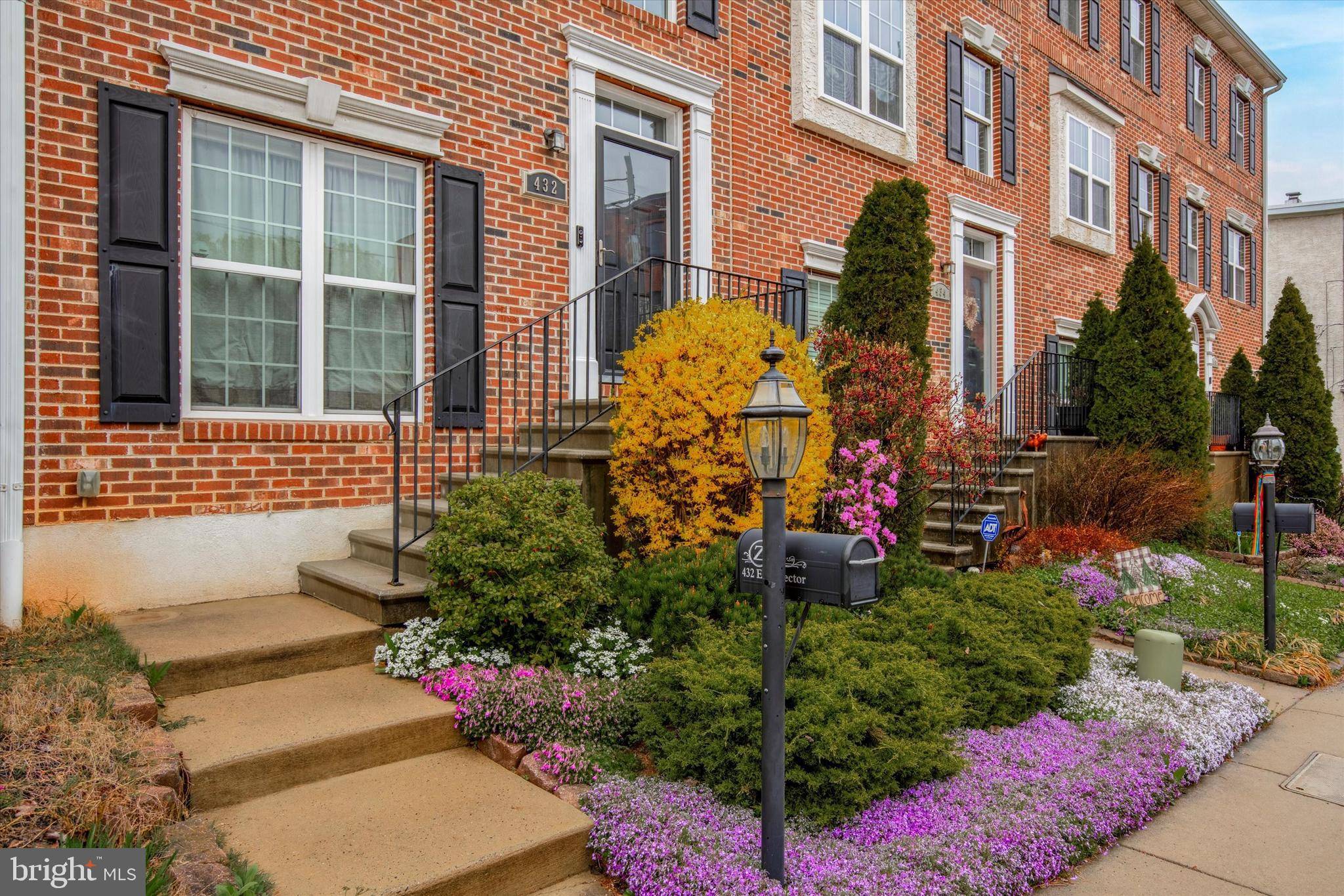 Conshohocken, PA 19428,432 E HECTOR ST