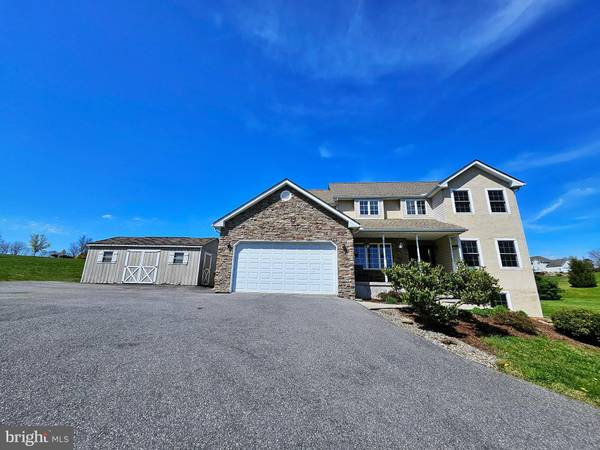 1039 MILL RD, Pen Argyl, PA 18072