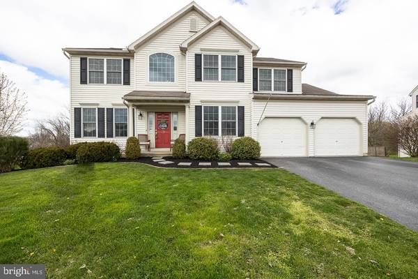 10 MILL STREAM DR, Morgantown, PA 19543