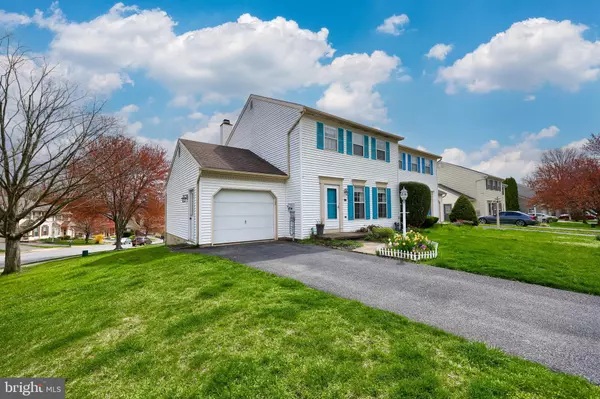 Lancaster, PA 17603,111 MEADOWCROFT DR