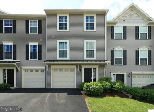 212 KESTREL LN, Boalsburg, PA 16827