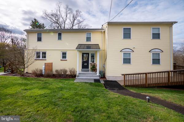 43 HENRY AVE, Collegeville, PA 19426