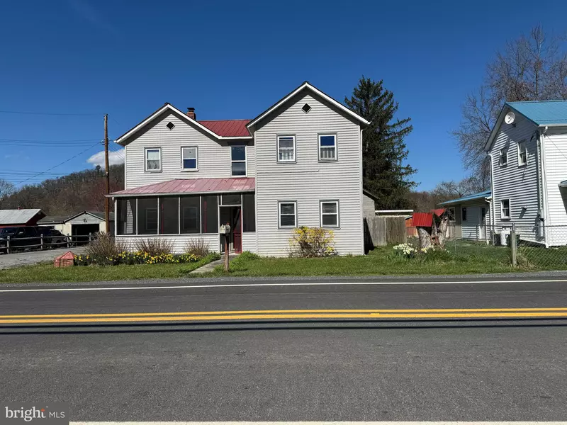 5130 CENTRAL AVE, Great Cacapon, WV 25422