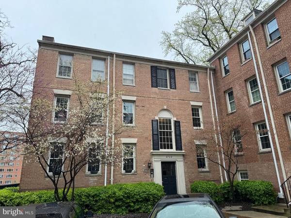 2723 ORDWAY ST NW #4, Washington, DC 20008