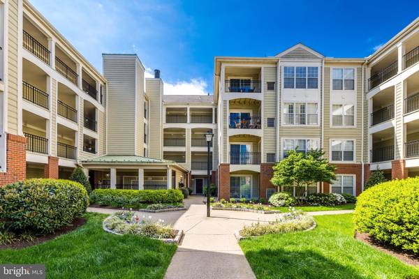 1100 QUAKER HILL DR #126, Alexandria, VA 22314