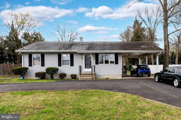 155 W OAK RD W, Vineland, NJ 08360