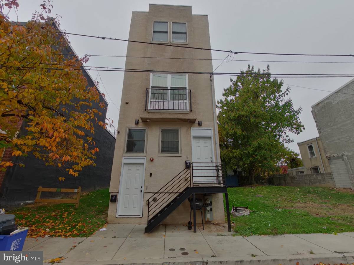 Philadelphia, PA 19121,2034 N WOODSTOCK ST