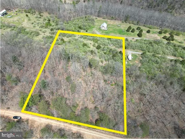 Great Cacapon, WV 25422,LOT 32 HARNEST HILLS LN