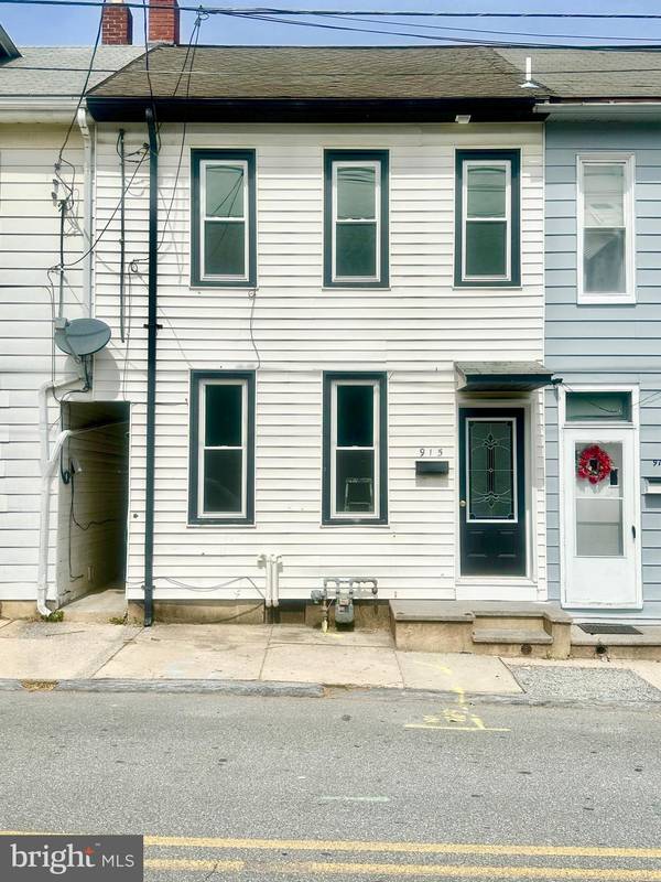 915 CHURCH ST, Lebanon, PA 17046