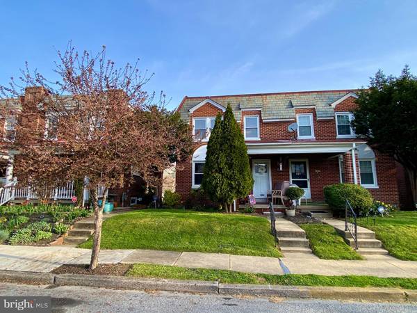 827 E MADISON ST, Lancaster, PA 17602