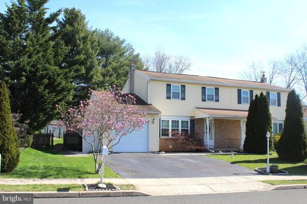 2807 TRUMAN DR, Hatfield, PA 19440