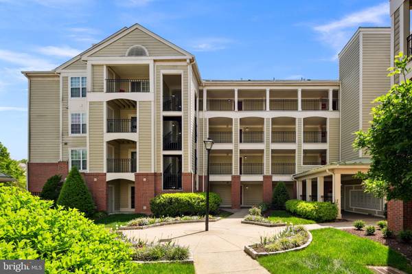 1100 QUAKER HILL DR #6, Alexandria, VA 22314