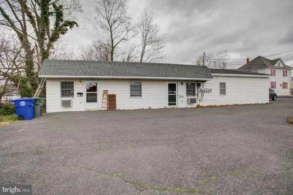 Glassboro, NJ 08028,313 DELSEA DR N